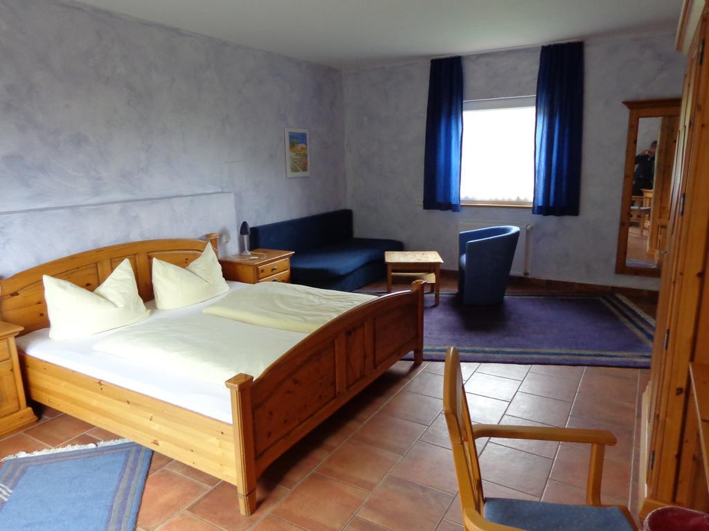 Hotel Leo'S Ruh Waldböckelheim Szoba fotó
